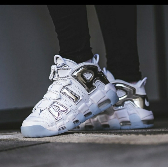 nike air more uptempo chrome white